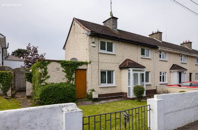 5 Seatown Villas, Swords, Co. Dublin - Click to view photos