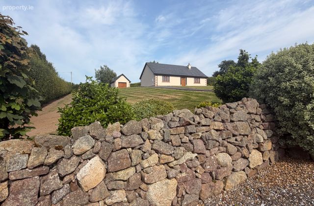 Moanteenmore, Gowran, Dungarvan, Co. Kilkenny - Click to view photos
