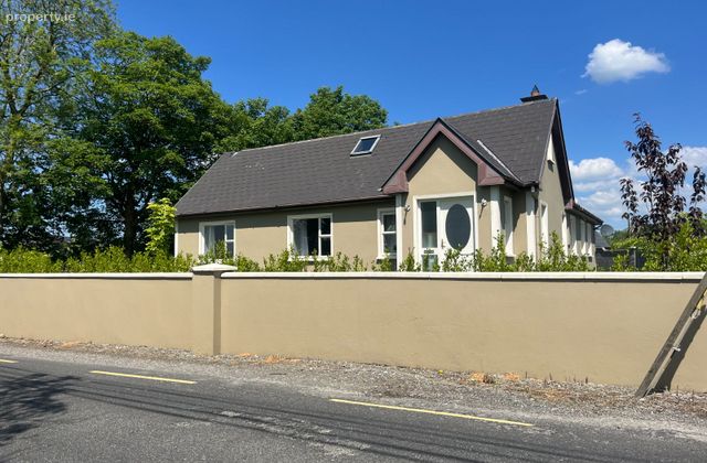 Ballyconnell, Kilflynn, Co. Kerry - Click to view photos