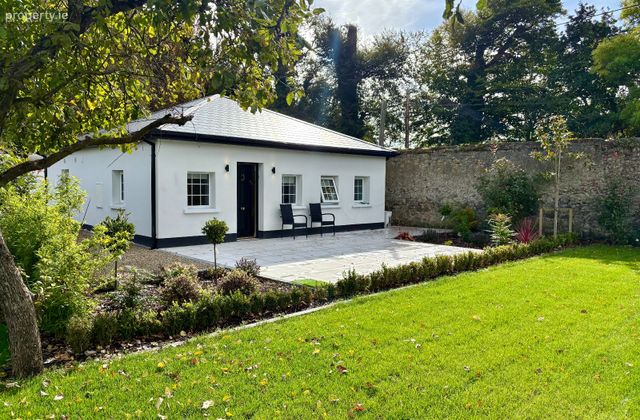 Cintra Gate Lodge, Malahide, Co. Dublin - Click to view photos
