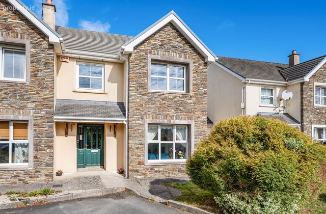 8 The Drive, Old Course, Mallow, Co. Cork., Mallow, Co. Cork - Click to view photos