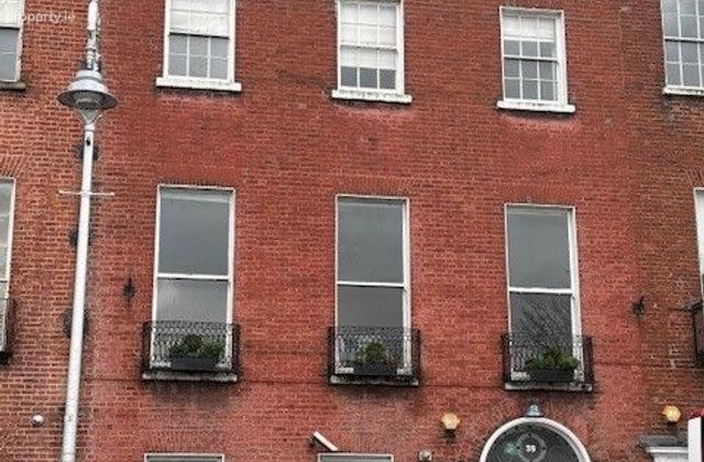 39 Parnell Square West, Dublin 1 - Click to view photos