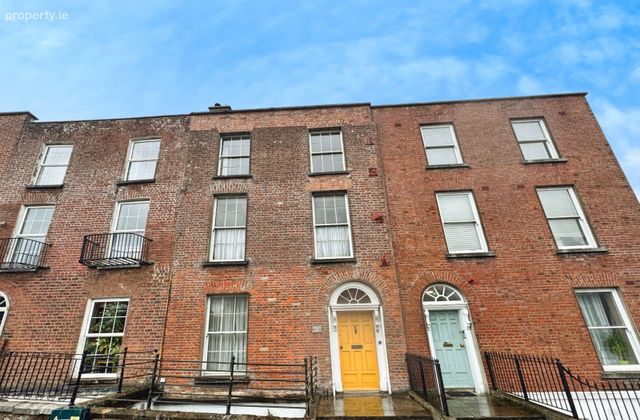 4 Saint James Place, Fermoy, Fermoy, Co. Cork - Click to view photos