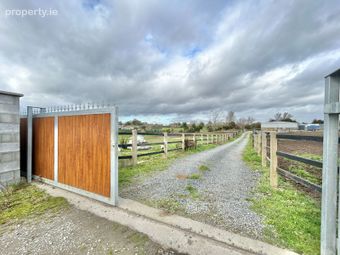 Watery Cross, Dromiskin, Co. Louth - Image 4
