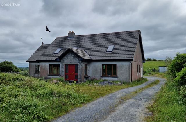 Oldtown, Moycullen, Doon, Co. Galway - Click to view photos