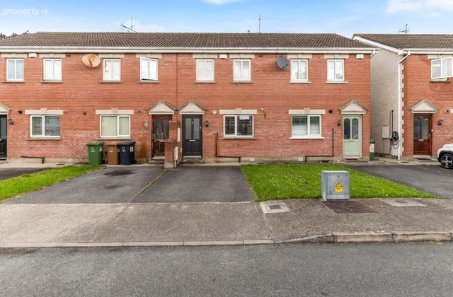 3 Roebuck, The Loakers, Blackrock, Co. Louth - Click to view photos