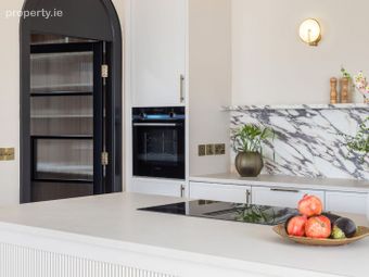 1 Bedroom Apartment, Dungriffin Road, Howth, Co. Dublin - Image 4