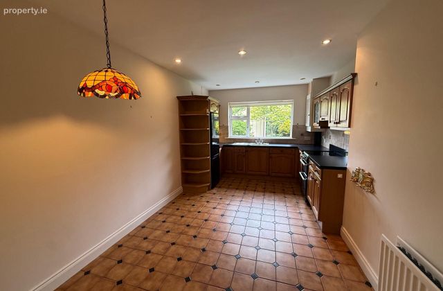 26 West Avenue, Park Gate, Frankfield, Co. Cork - Click to view photos
