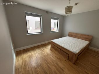 Apartment 6, Chapel Gate Apartments, Aylesbury, Dublin 24 - Image 5
