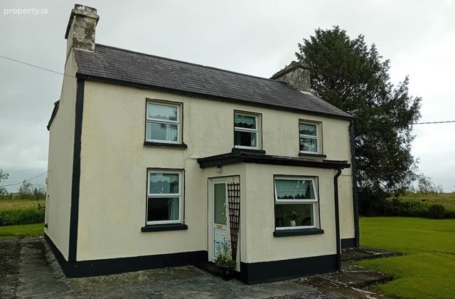 Cloonsheever, Castlerea, Co. Roscommon - Click to view photos
