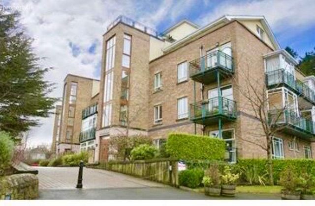 St Brigid's Chruch Road, Stillorgan, Co. Dublin - Click to view photos