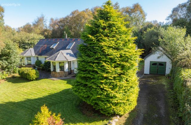 5 Caragh Lake Cottages, Caragh Lake, Caragh Lake, Co. Kerry - Click to view photos