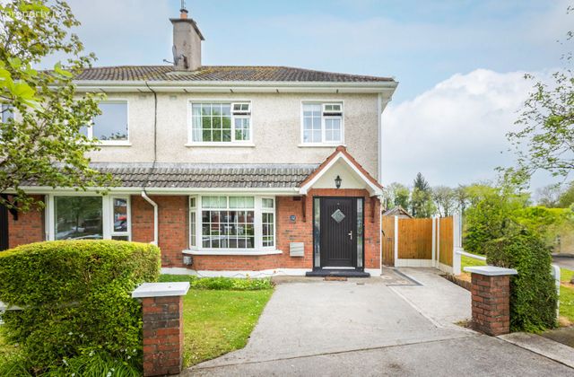 52 Willowbank, Midleton, Midleton, Co. Cork - Click to view photos