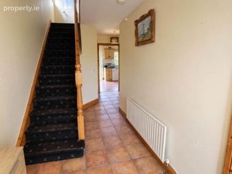 82 Coille Bheithe, Nenagh, Co. Tipperary, Nenagh, Co. Tipperary - Image 2