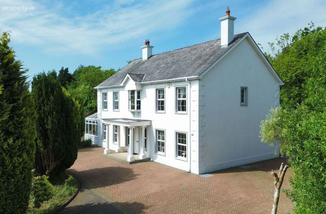 Admiran, Stranorlar, Stranorlar, Co. Donegal - Click to view photos