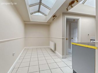 14 Davis Place, Christchurch, Dublin 8 - Image 5