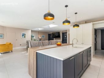 30 South Park, Dublin 18, Foxrock, Dublin 18 - Image 4