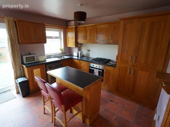 25 Cluain Aoibheann, Ballycasey, Shannon, Co. Clare - Image 2