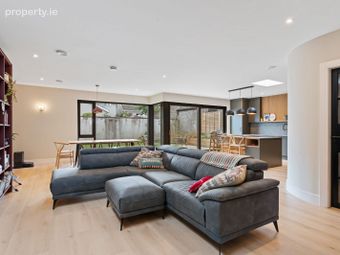 26 The Crescent, Beaumont, Ballintemple, Co. Cork - Image 4