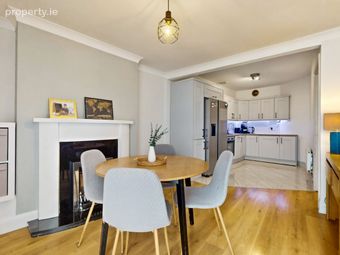 38 Holywell Crescent North, Swords, Co. Dublin - Image 4