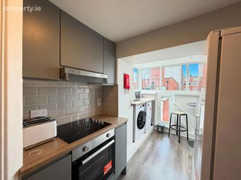 Flat 8, 36 Gardiner Street Upper, North Circular Road, Dublin 1 - Image 2