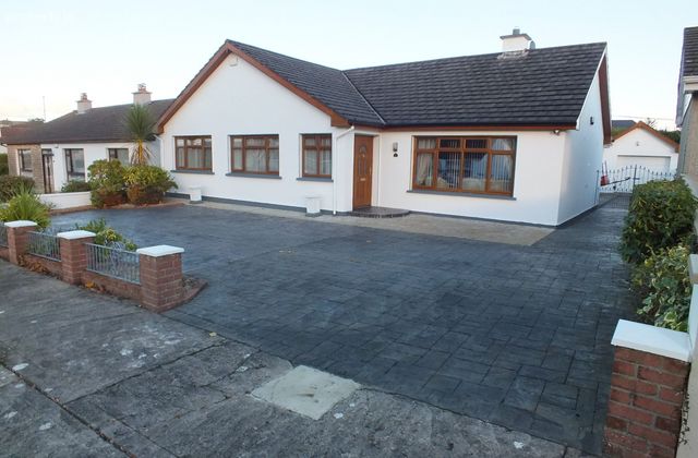 4 Highfield Road, Sligo, Sligo, Co. Sligo - Click to view photos