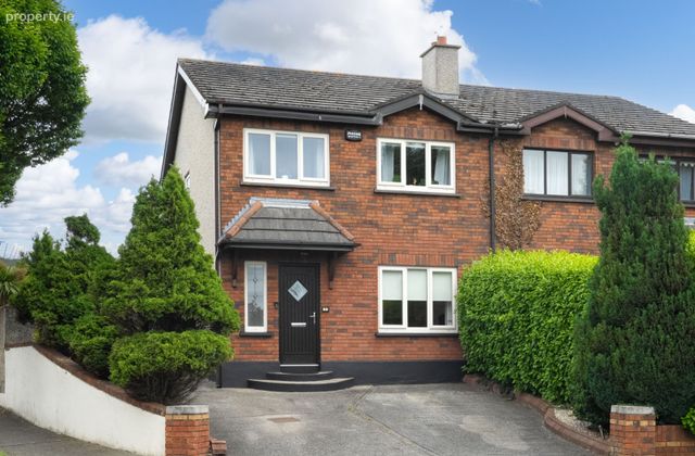 1 Abbeydale Park, Lucan, Co Dublin, Lucan, Co. Dublin - Click to view photos