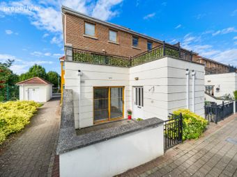 2 Stocking Well Close, Stocking Avenue, Rathfarnham, Dublin, Rathfarnham, Dublin 16 - Image 2