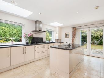 Shannonlee, Shanganagh Road, Shankill, Dublin 18 - Image 3