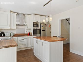 13 Woodstown Heights, Knocklyon, Dublin 16 - Image 4