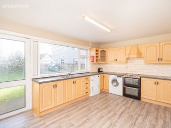 60 Woodlawn Grove, Cork Road, Waterford City Centre, Co. Waterford - Image 5