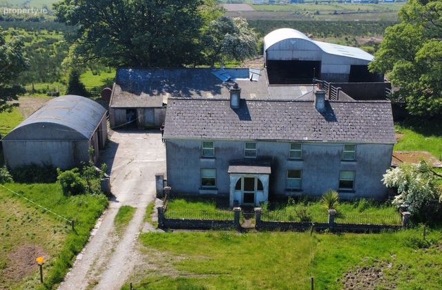 Lissalway, Castlerea, Castlerea, Co. Roscommon - Click to view photos