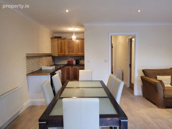 131 Monksfield, Bealnamulla, Athlone, Co. Roscommon - Image 5