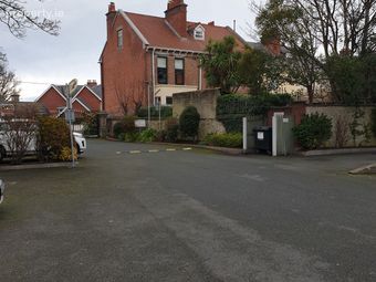 9 Wellington Court, Novara Avenue, Bray, Co. Wicklow - Image 3