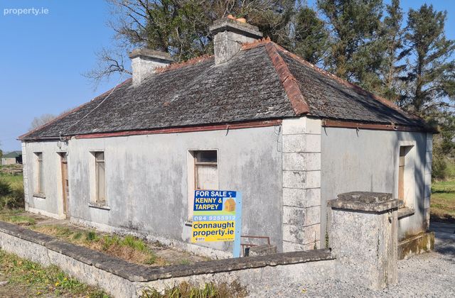 Gowel, Charlestown, Co. Mayo - Click to view photos