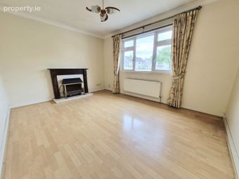 57 Green Lawn, Curragh Road, Turners Cross, Co. Cork - Image 2