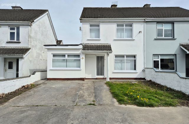 51 Fountain Court, Tralee, Co. Kerry - Click to view photos