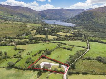Clogherane, Lauragh Upper, Kenmare, Co Kerry, Lauragh, Co. Kerry - Image 2