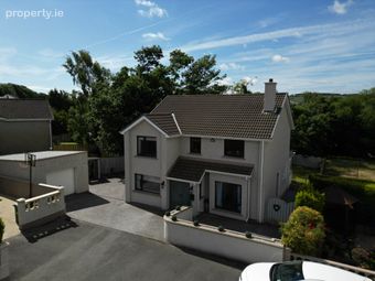 15 Oaklands Park, Letterkenny, Co. Donegal, Letterkenny, Co. Donegal - Image 2