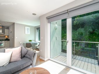 The Villa Building, Harbour Road, Howth, Dublin 13 - Image 5