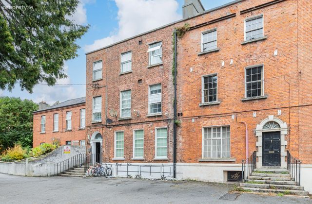 Flat 2, 1 Drummond House, Chapelizod, Dublin 20 - Click to view photos