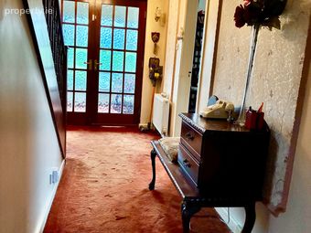 Loudres Villa, 15 Doctor Mannix Road, Salthill, Galway, Taylor's Hill, Co. Galway - Image 4