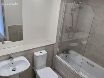 Apartment 44, East Wharf, North Wall, Dublin 1 - Image 2