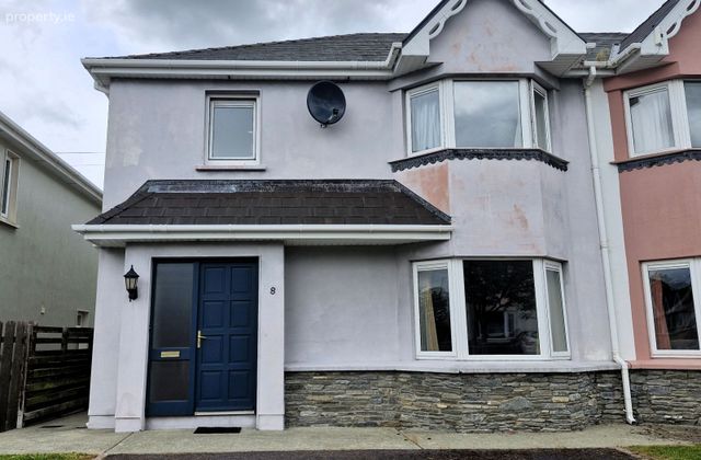 8 Sunnyhill Grove, Kenmare, Kenmare, Co. Kerry - Click to view photos