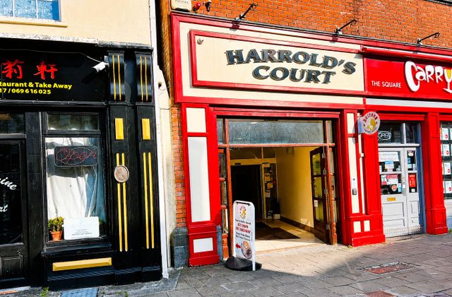 Harrold's Court, The Square, Newcastle West, Co. Limerick - Click to view photos