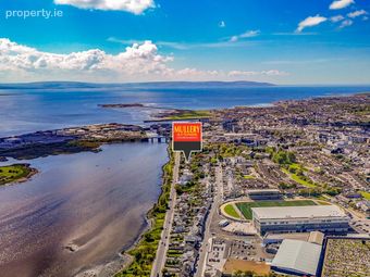 11 Bayview Court, Lough Atalia Road, Galway City Centre, Co. Galway - Image 2