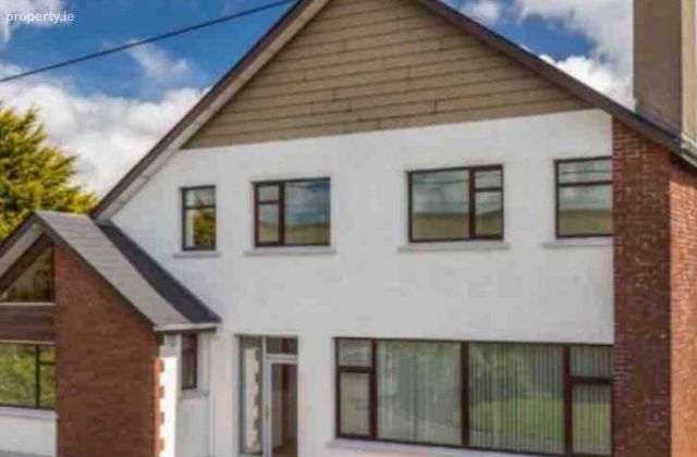 Glencullen, Railway Road, Buncrana, Lifford, Co. D, Buncrana, Co. Donegal - Click to view photos