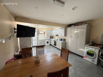 4 Farney Street, Carrickmacross, Carrickmacross, Co. Monaghan - Image 2