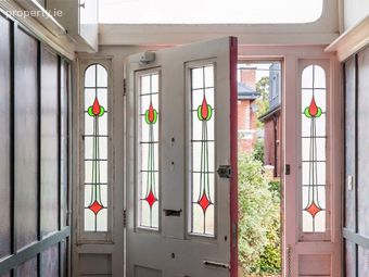 33 Glenart Avenue, Blackrock, Stillorgan, Co. Dublin - Image 4