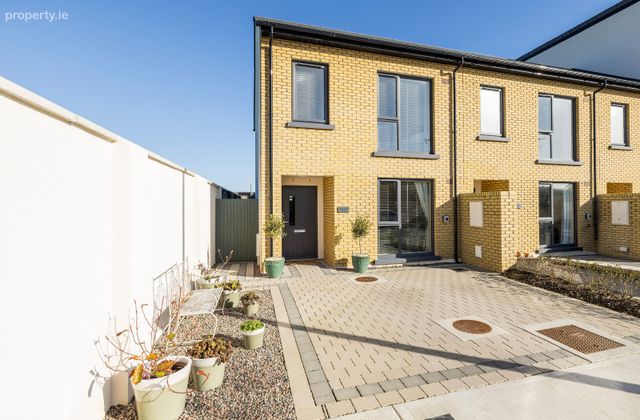 14 Ormond Court, Rush, Co. Dublin, Rush, Co. Dublin - Click to view photos